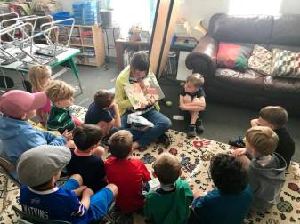 30716030_10213350162441108_2082879170840363008_n